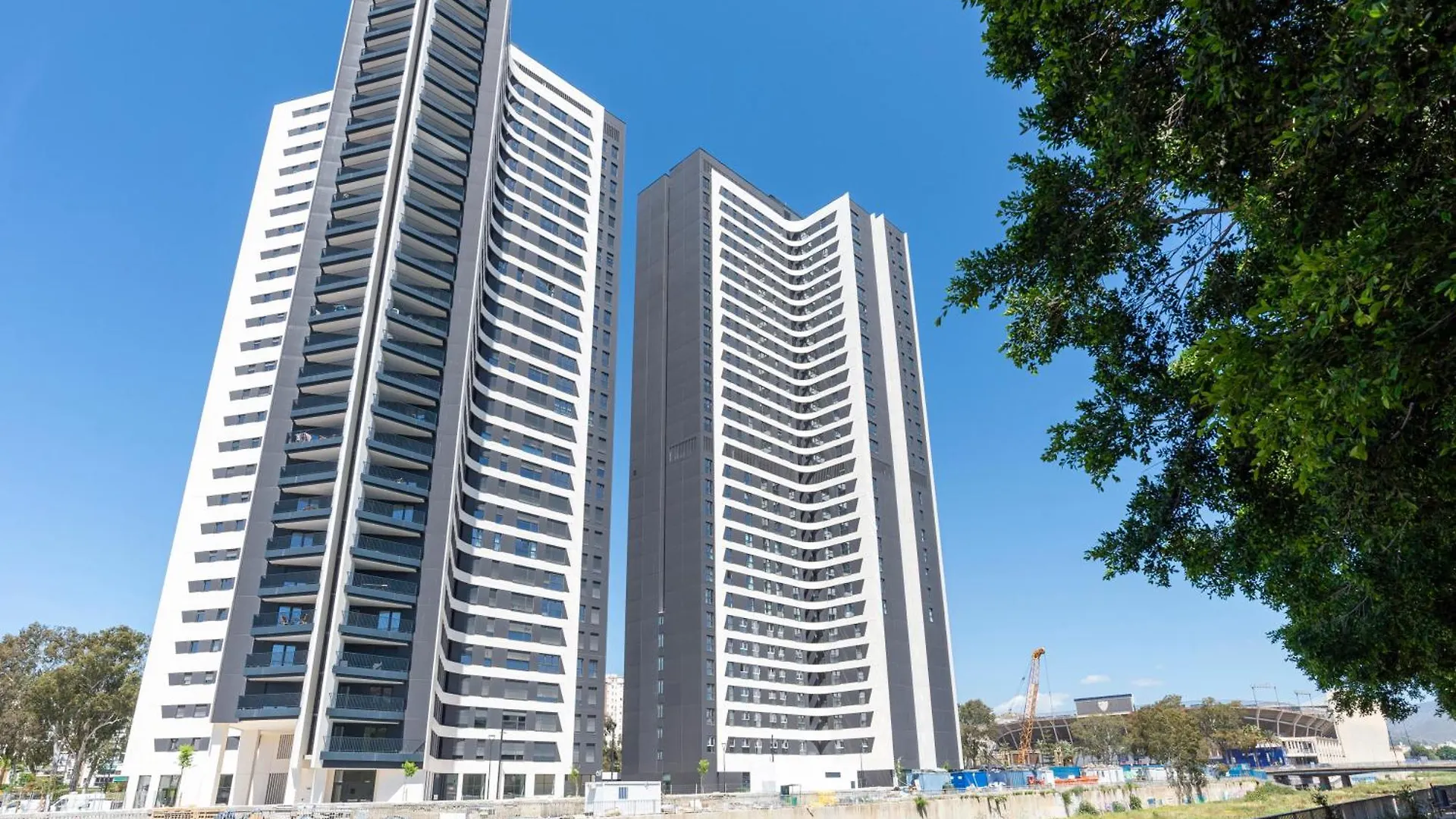 Skyline III Pool & Coworking By Ele Apartments Málaga 0*,  Spanien