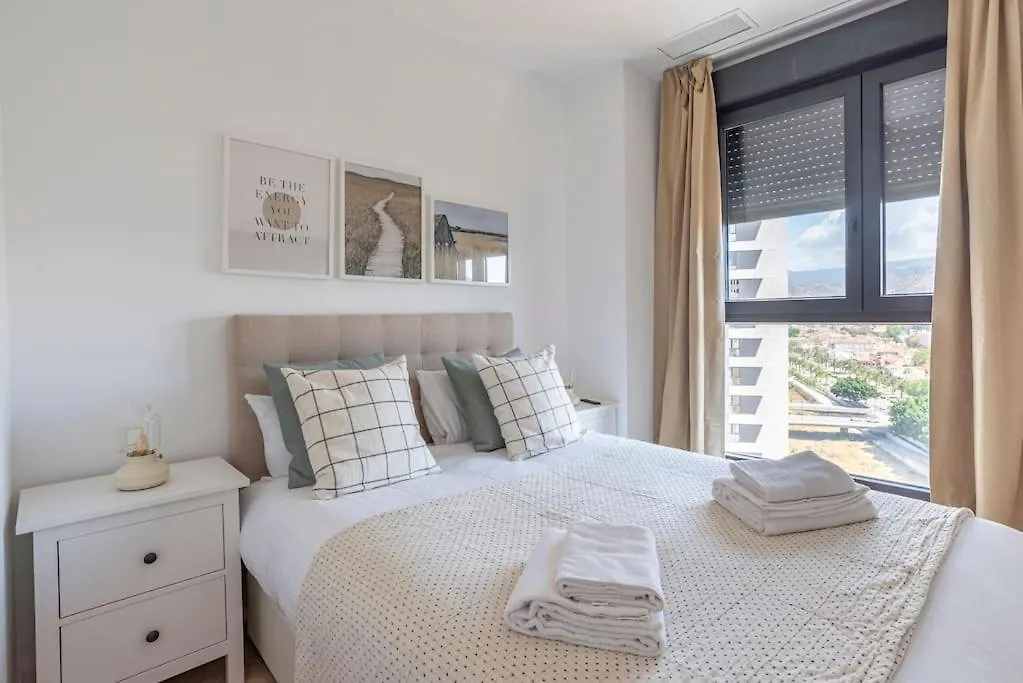 Skyline III Pool & Coworking By Ele Apartments Malaga