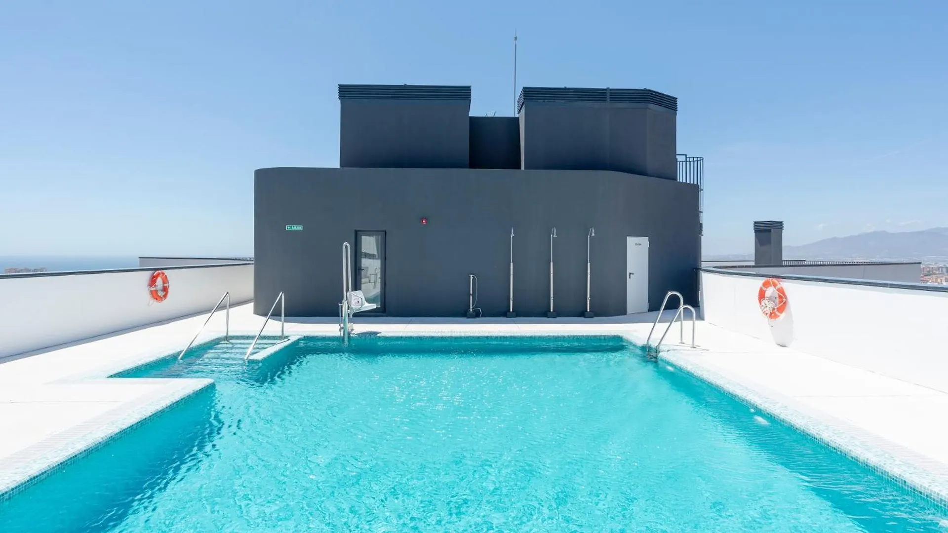 Skyline III Pool & Coworking By Ele Apartments Malaga Spain