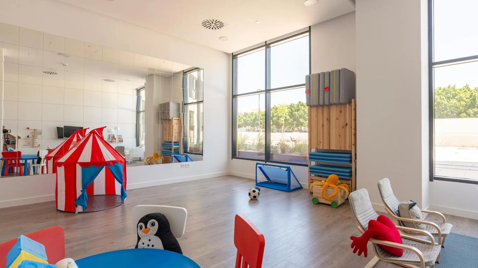 Skyline III Pool & Coworking By Ele Apartments Malaga Spain